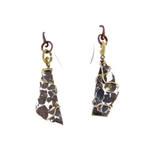 merak - pallasite earrings pic1