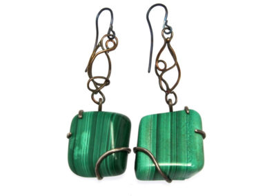 mizar - malachite earrings pic1