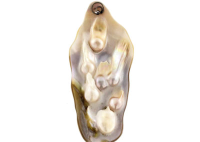 mizar - mother of pearl pendant pic1