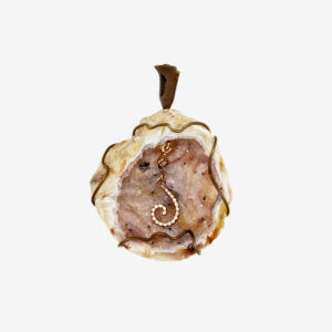 dubhe - agate geode pendant pic2